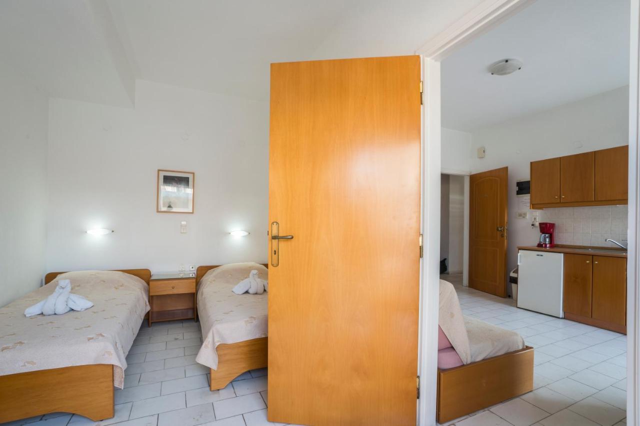 Stratis Apartments ハニア エクステリア 写真